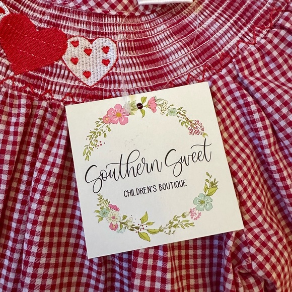 Girls Valentine's Red & White Gingham Smocked Heart Embroidery Dress Brand New - Picture 4 of 16